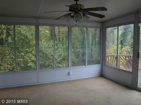 2nd image of 995 White Sands Dr