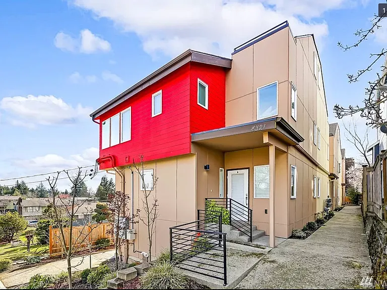 4321 S Webster St — Photo 1