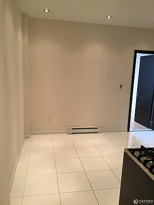 Rented by Oxford Property Group | media 18