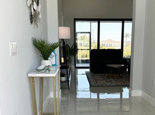 1409 NW 9th Pl, Cape Coral, FL 33993