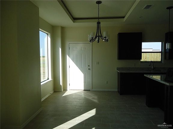 3rd image of 209 Teak Dr APT 3