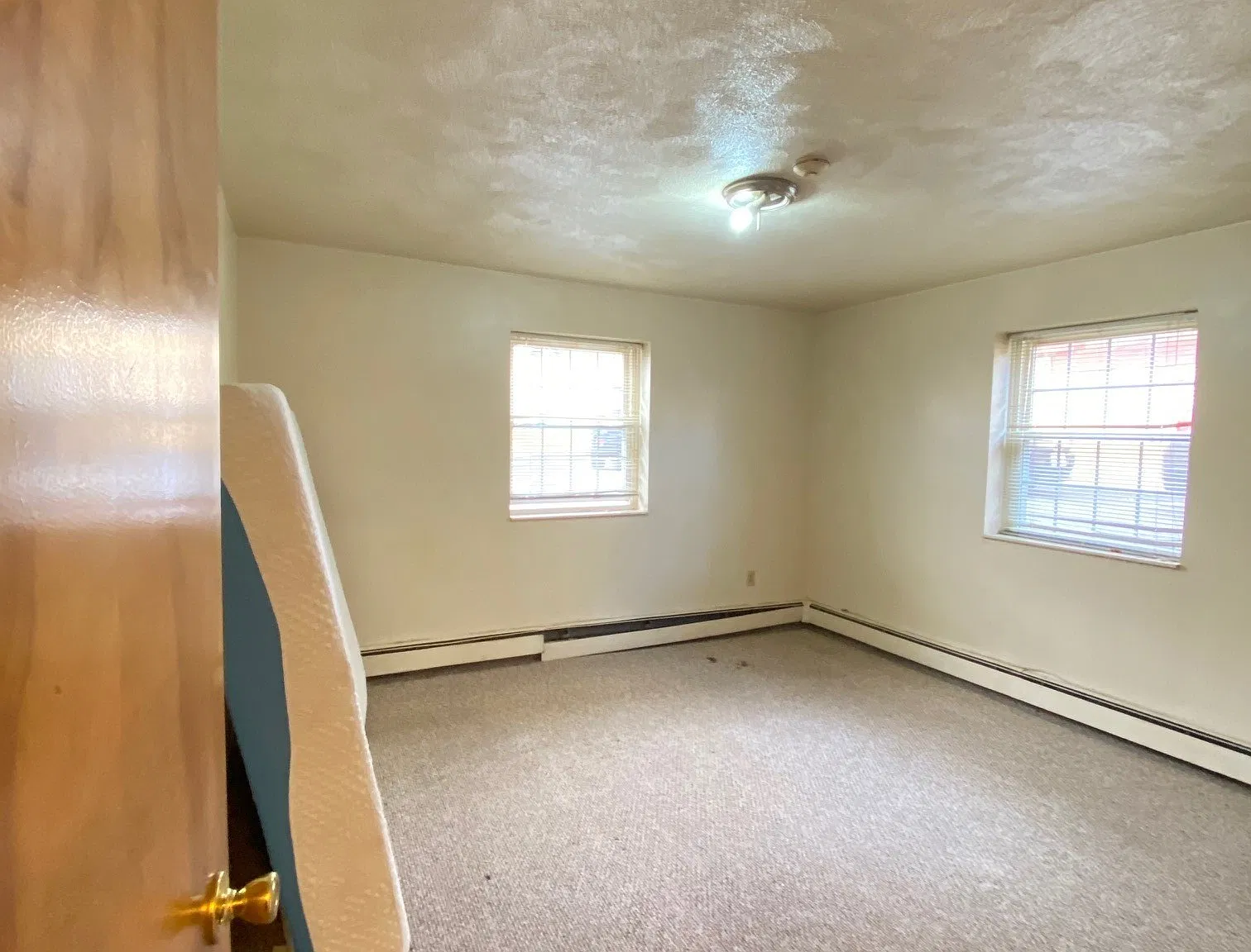 148 Sycamore St — Photo 4