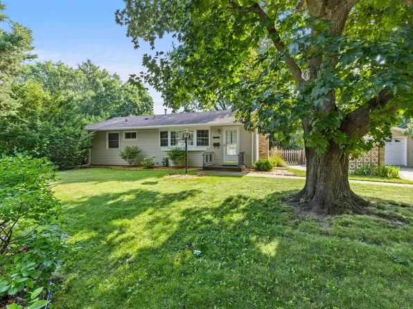 10433 Washburn Ave S, Bloomington, MN 55431