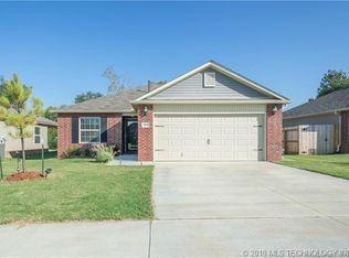 12809 E 67th Pl N, Owasso, OK 74055