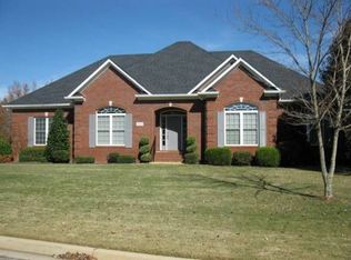 211 Pointe Verde Cir, Madison, AL 35758