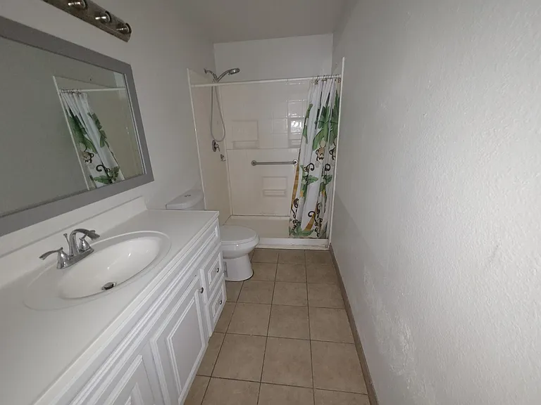 7009 W Brown St — Photo 13