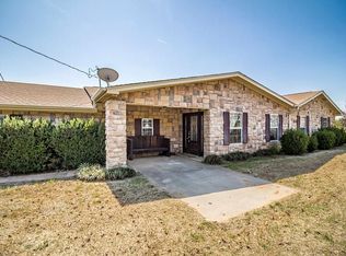 825 County Road 3696, Springtown, TX 76082