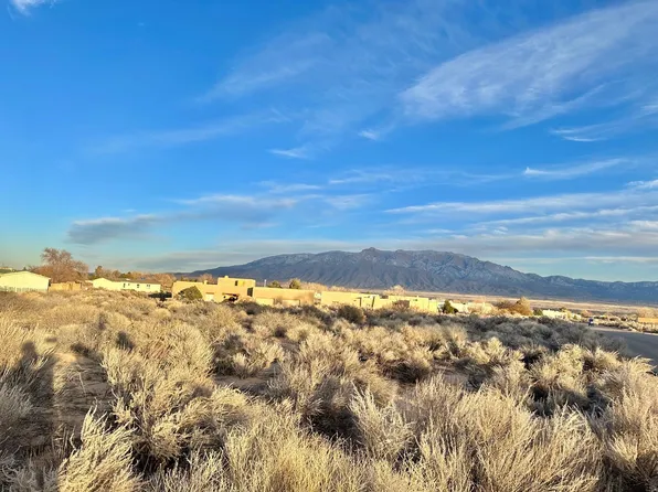 138 Tierra Encantada, Corrales, NM 87048