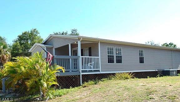 2nd image of 8246 Bartholomew Dr