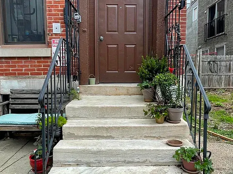 1601 Brown St #2 — Photo 17