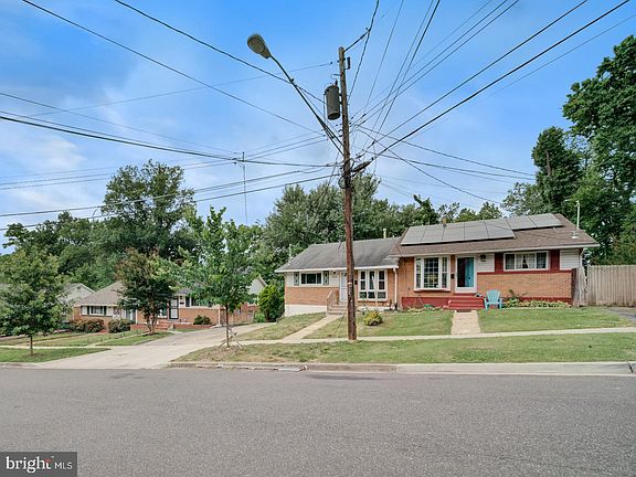 5th image of 3113 Bellbrook Ct