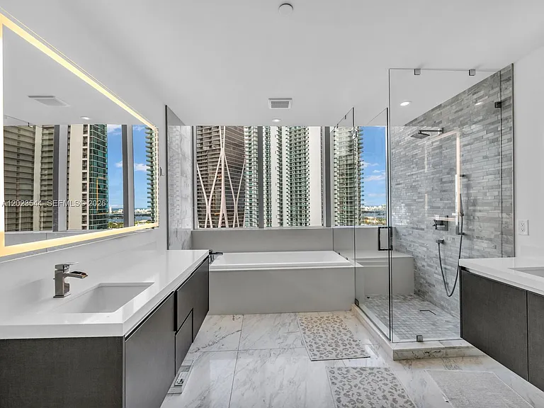 851 NE 1st Ave #3201 — Photo 18