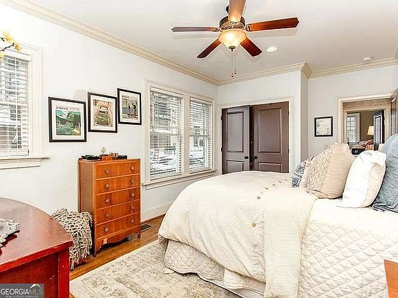 4th image of 653 N Highland Ave NE APT 2