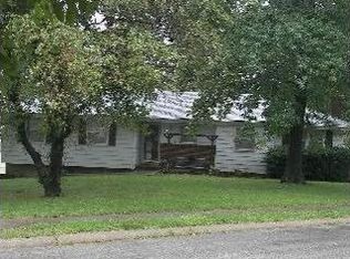 3100 S 53rd Trl, Kansas City, KS 66106