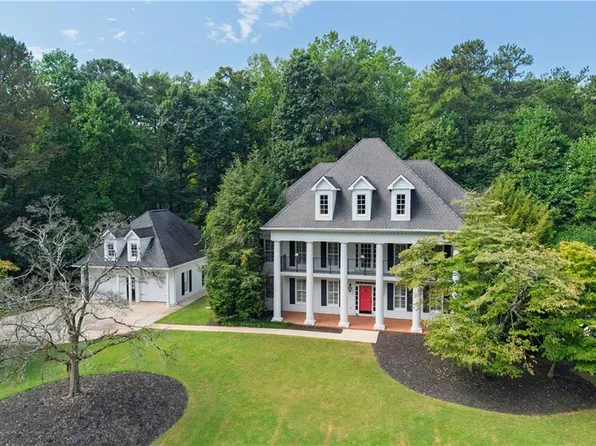 1813 Wynthrop Manor Dr SW, Marietta, GA 30064