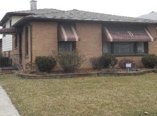 15913 Vine Ave, Harvey, IL 60426