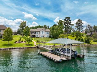 477 Luther Land Rd, Seneca, SC 29672