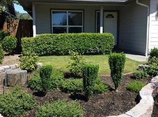 1369 Eclipse Ln, Grants Pass, OR 97527