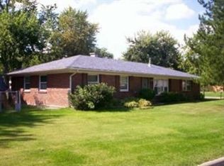 1201 Beechview Dr, Vermilion, OH 44089