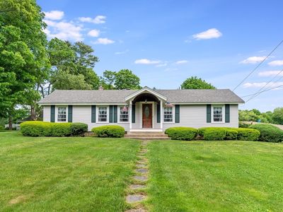 261 Asbury St, South Hamilton, MA, 01982