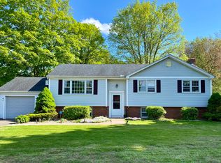 15 Pheasant Run, Newington, CT 06111