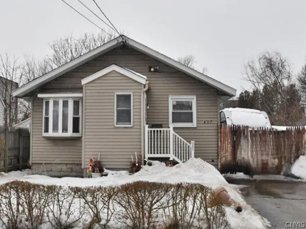 407 Bear St, Syracuse, NY 13208