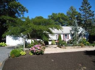 12 Arrowhead Dr, West Dennis, MA 02670