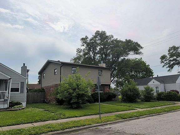 3rd image of 1604 Spring Ave