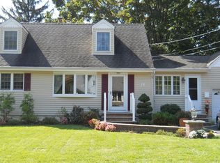 16 Graham Ave, Wayne, NJ 07470