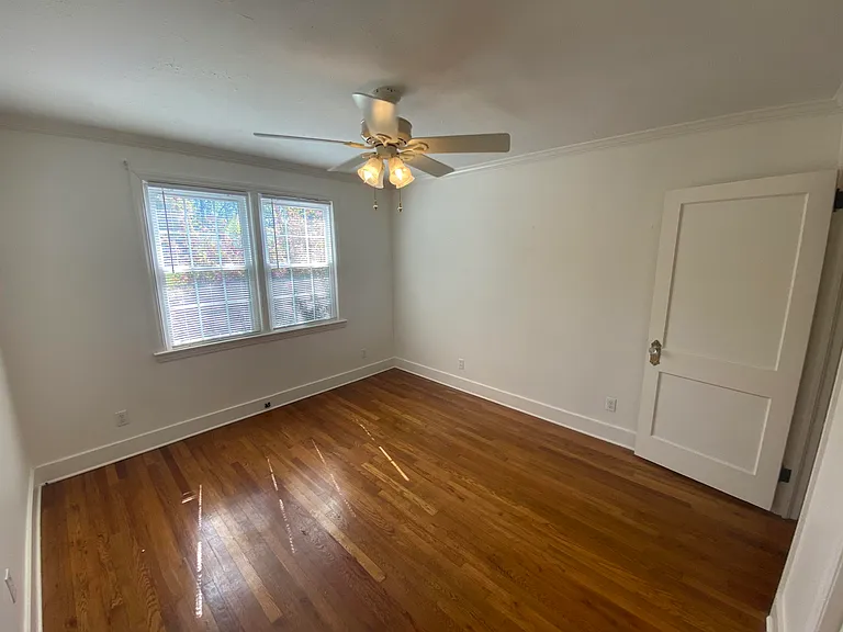 337 E Boundary Ave SE — Photo 8
