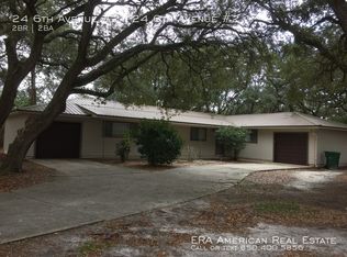 24 6th Ave APT 2, Shalimar, FL 32579