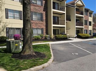 24 Huntington Cir, Peekskill, NY 10566