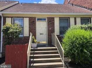 44 Buttonwood St #202, Mount Holly, NJ 08060