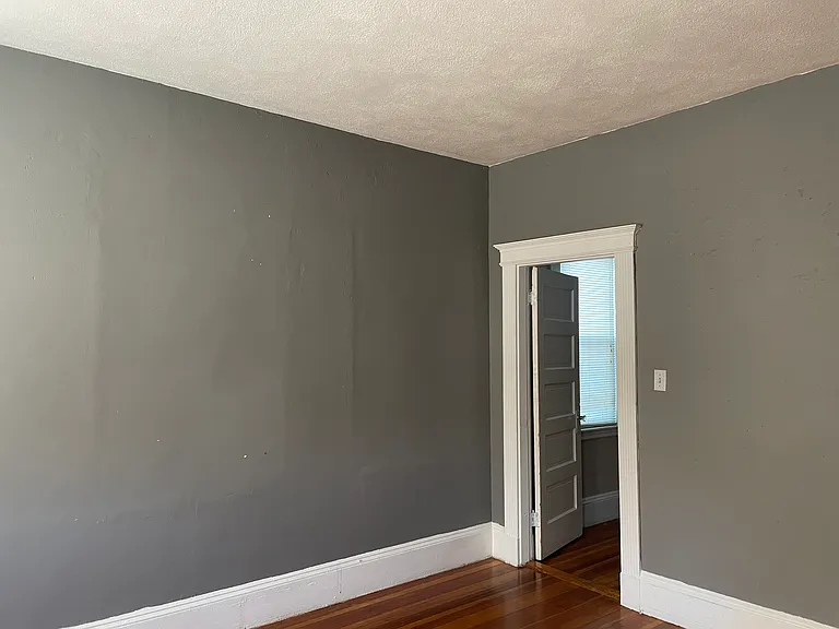 20 Eastern Ave — Photo 10