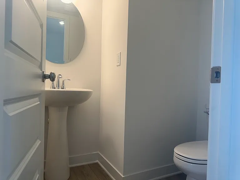 13847 Gatsby Dr — Photo 42