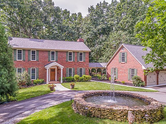 4th image of 1118 Barkmoor Dr