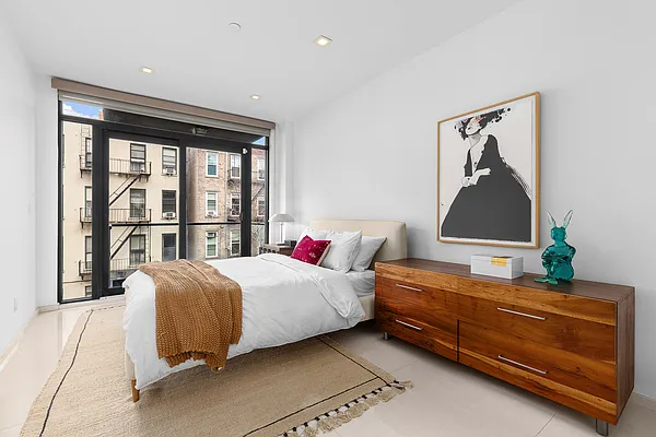 Rented by Compass | media 3