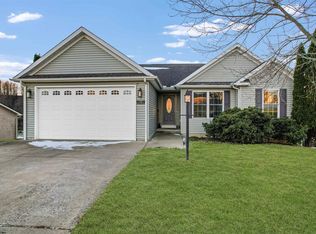 205 Meadow Ponds Ln, Maidsville, WV