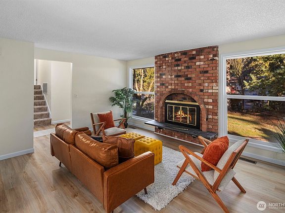 3rd image of 8140 NW Spur Ct