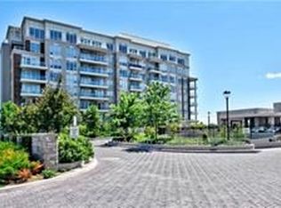 15 Stollery Pond Cres UNIT 808, Markham, ON L6C 0Y4