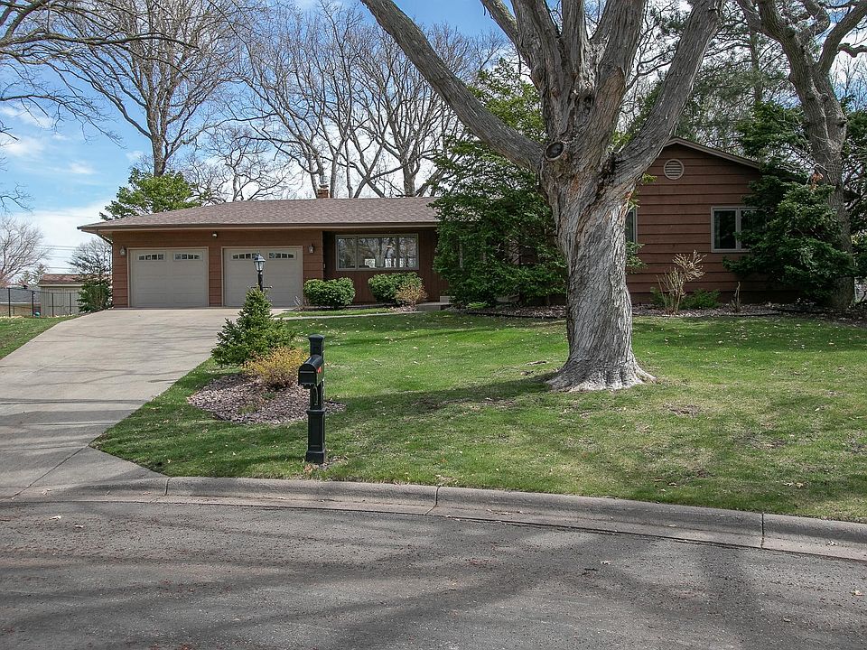 1st image of 7140 Coachwood Cir