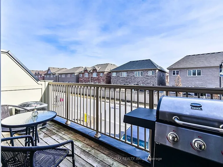 101 Dundas Way — Photo 10