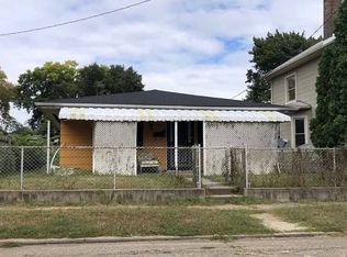 2007 Henry Ave, Middletown, OH 45042