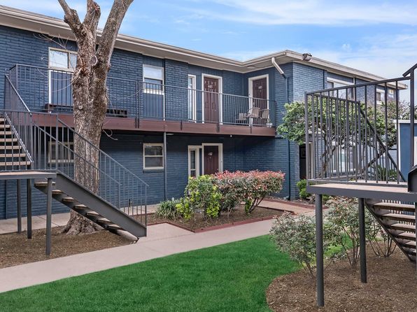 7132 Lawndale St APT 206