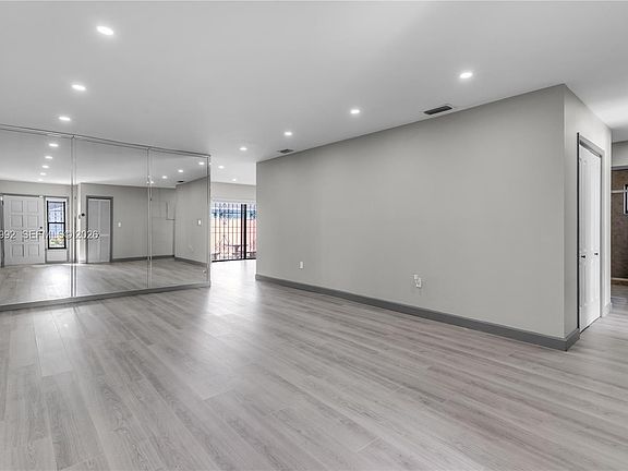 5th image of 13755 SW 23rd Ter