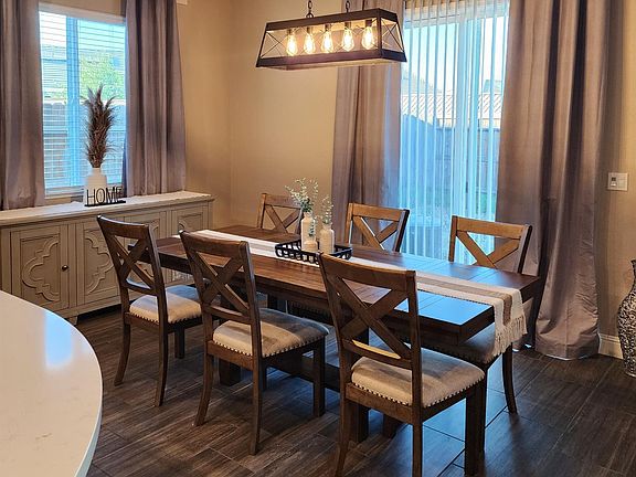 5th image of 1820 Van Ruiten Dr