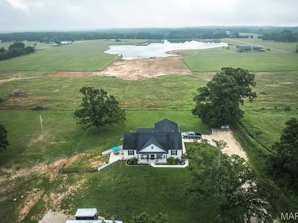 73 N Scott Rd, Cuba, MO 65453