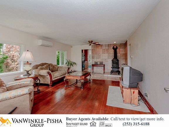 5th image of 7428 Tacoma Ave S