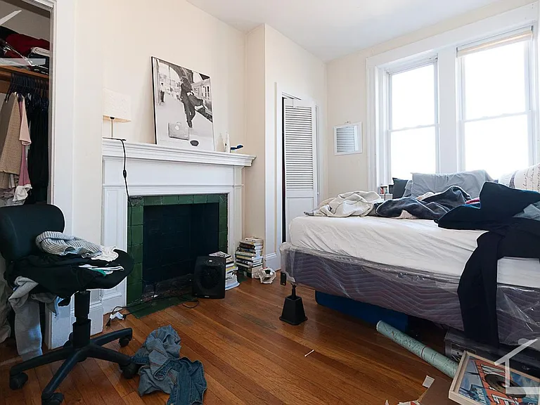 85 Egmont St #A4 — Photo 5