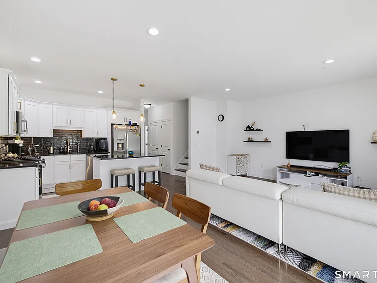 11 Red Rock Ln — Photo 12
